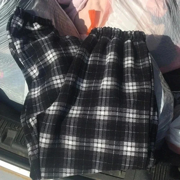 (2) Shein pajama pants - L - Picture 1 of 4